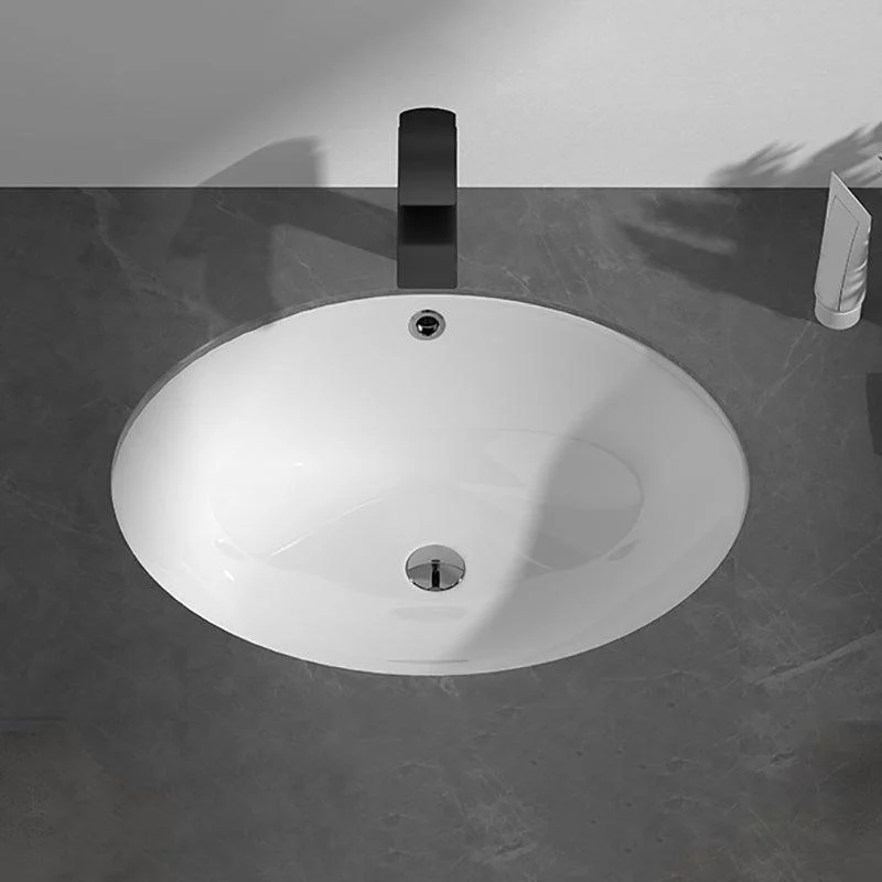 Modern Style Bathroom Sink Overflow Hole Design Undermount Ceramic Bathroom Sink -Bathlova