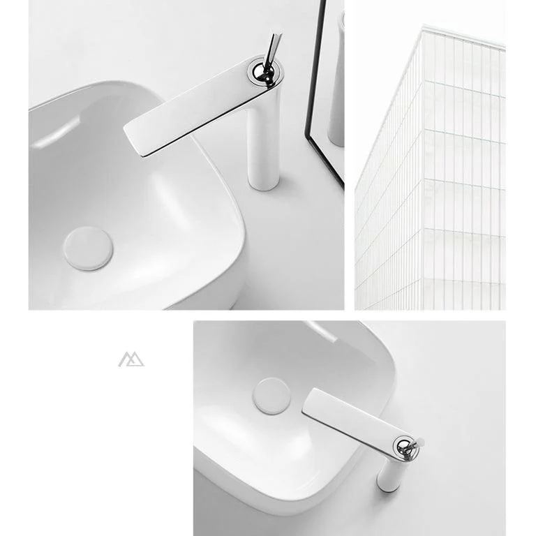 Modern Style Bathroom Sink Tap with 1-Handle Brass Sink Tap -Bathlova