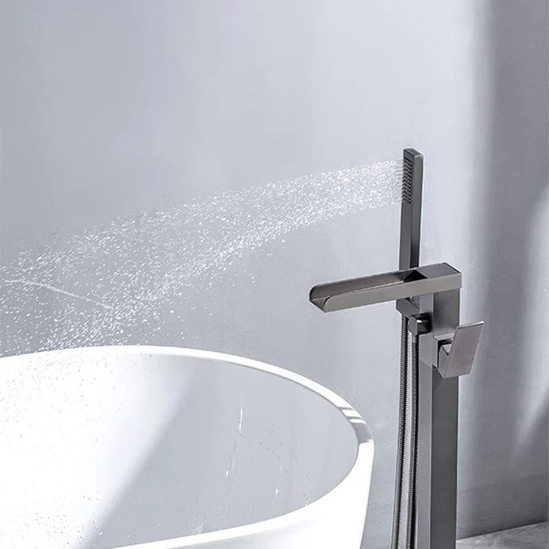 Modern Style Freestanding Tap Floor Mounted Bathroom Tap -Bathlova