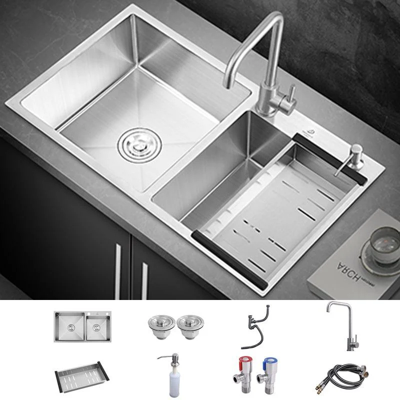 Modern Style Kitchen Sink Overflow Hole Design Scratch Resistant Kitchen Sink -Bathlova