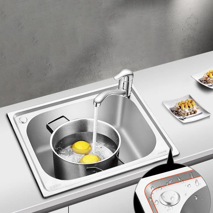 Modern Style Kitchen Sink Stainless Steel Dirt Resistant Kitchen Sink(Not Included Tap) -Bathlova