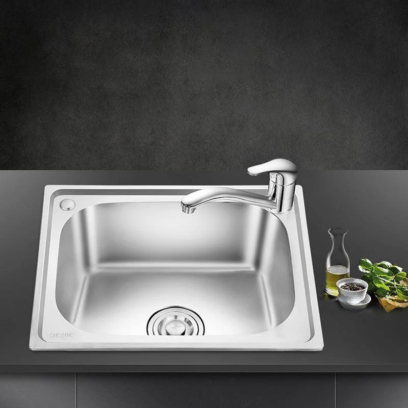 Modern Style Kitchen Sink Stainless Steel Dirt Resistant Kitchen Sink(Not Included Tap) -Bathlova