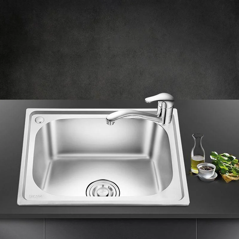 Modern Style Kitchen Sink Stainless Steel Dirt Resistant Kitchen Sink(Not Included Tap) -Bathlova