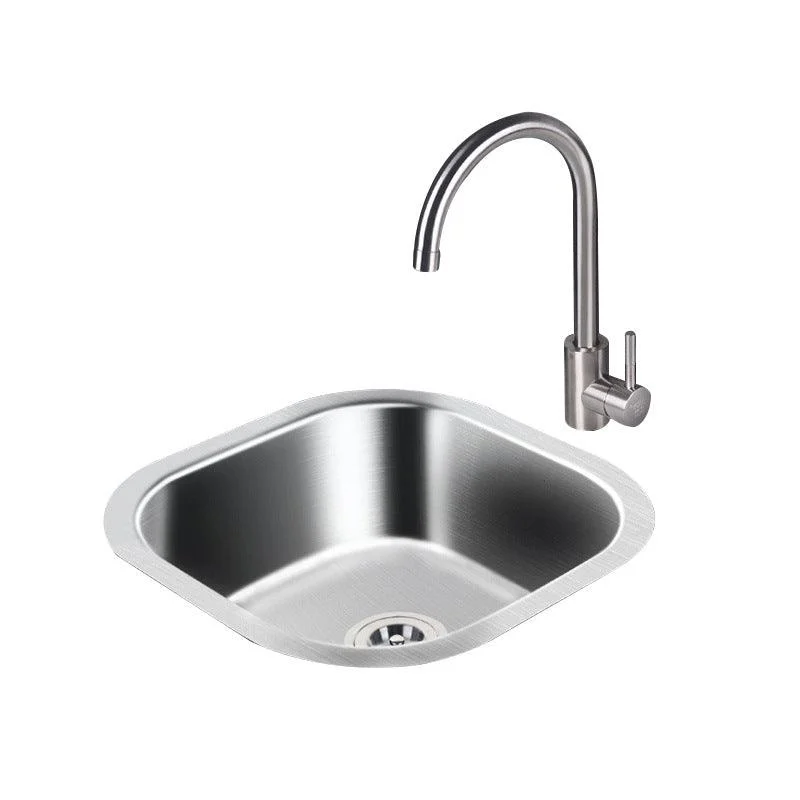 Modern Style Kitchen Sink Stainless Steel Kitchen Sink with Oval Shape -Bathlova