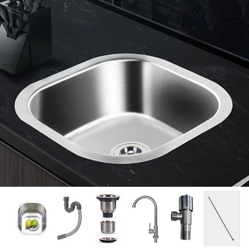 Modern Style Kitchen Sink Stainless Steel Kitchen Sink with Oval Shape -Bathlova