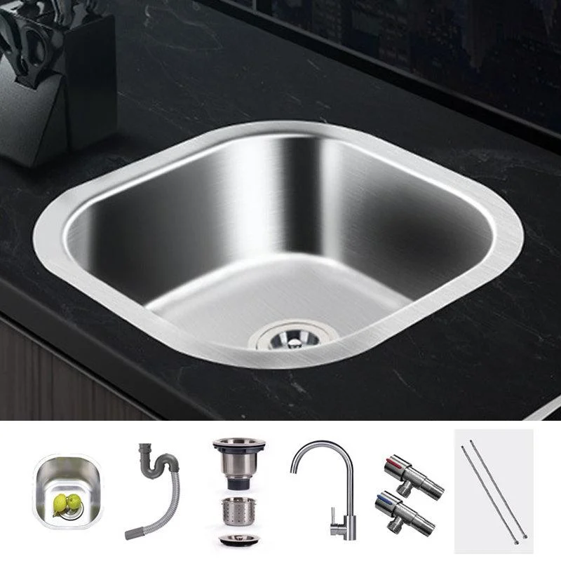 Modern Style Kitchen Sink Stainless Steel Kitchen Sink with Oval Shape -Bathlova