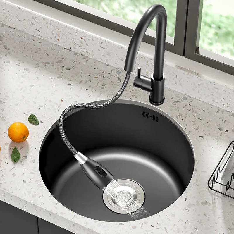 Modern Style Kitchen Sink Stainless Steel Round Kitchen Sink with Drain Strainer Kit -Bathlova