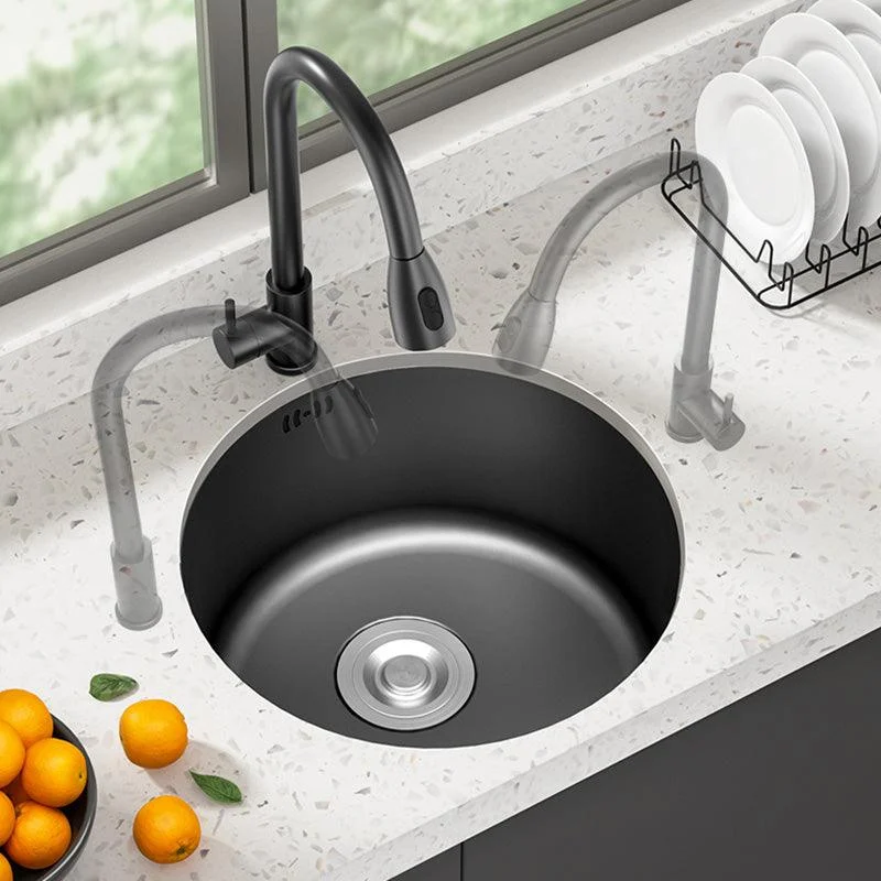 Modern Style Kitchen Sink Stainless Steel Round Kitchen Sink with Drain Strainer Kit -Bathlova