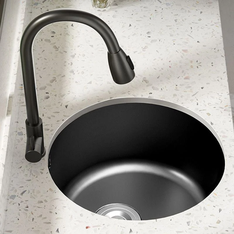 Modern Style Kitchen Sink Stainless Steel Round Kitchen Sink with Drain Strainer Kit -Bathlova