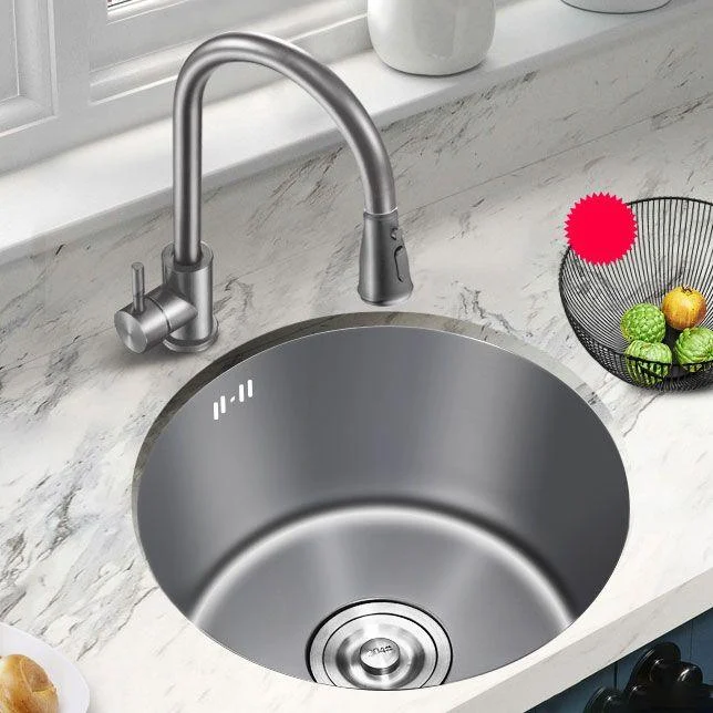 Modern Style Kitchen Sink Stainless Steel Round Shape Kitchen Sink -Bathlova