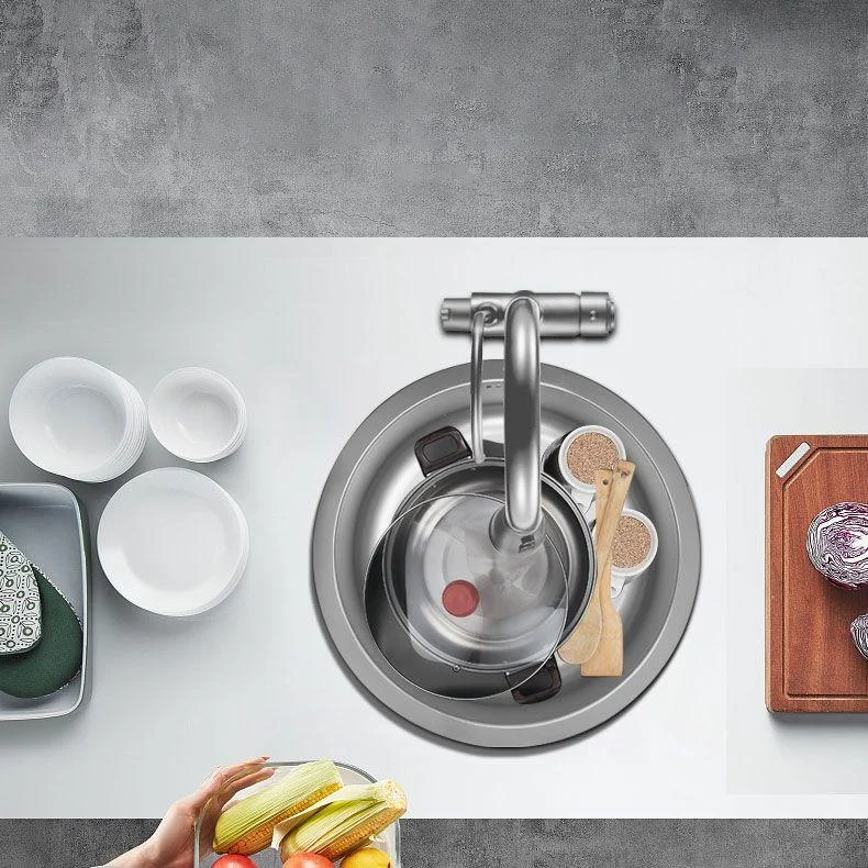 Modern Style Kitchen Sink Stainless Steel Round Shape Kitchen Sink -Bathlova