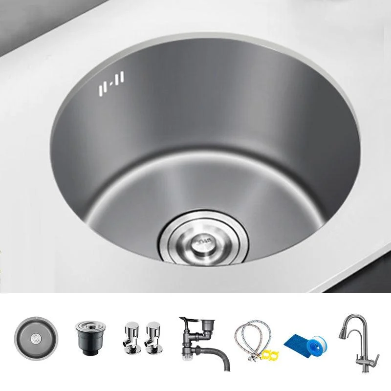 Modern Style Kitchen Sink Stainless Steel Round Shape Kitchen Sink -Bathlova