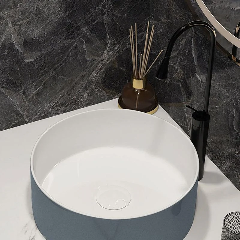 Modern Style Vessel Bathroom Sink Round Ceramic Vessel Bathroom Sink -Bathlova