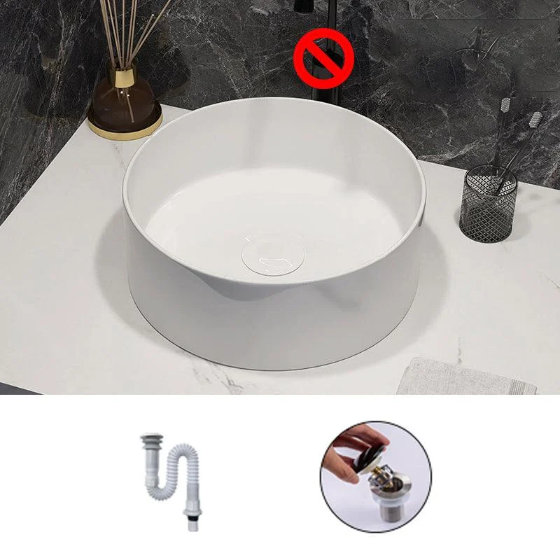 Modern Style Vessel Bathroom Sink Round Ceramic Vessel Bathroom Sink in White -Bathlova