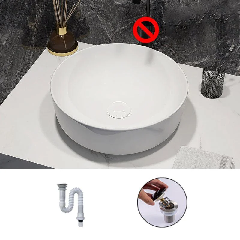 Modern Style Vessel Bathroom Sink Round Ceramic Vessel Bathroom Sink in White -Bathlova