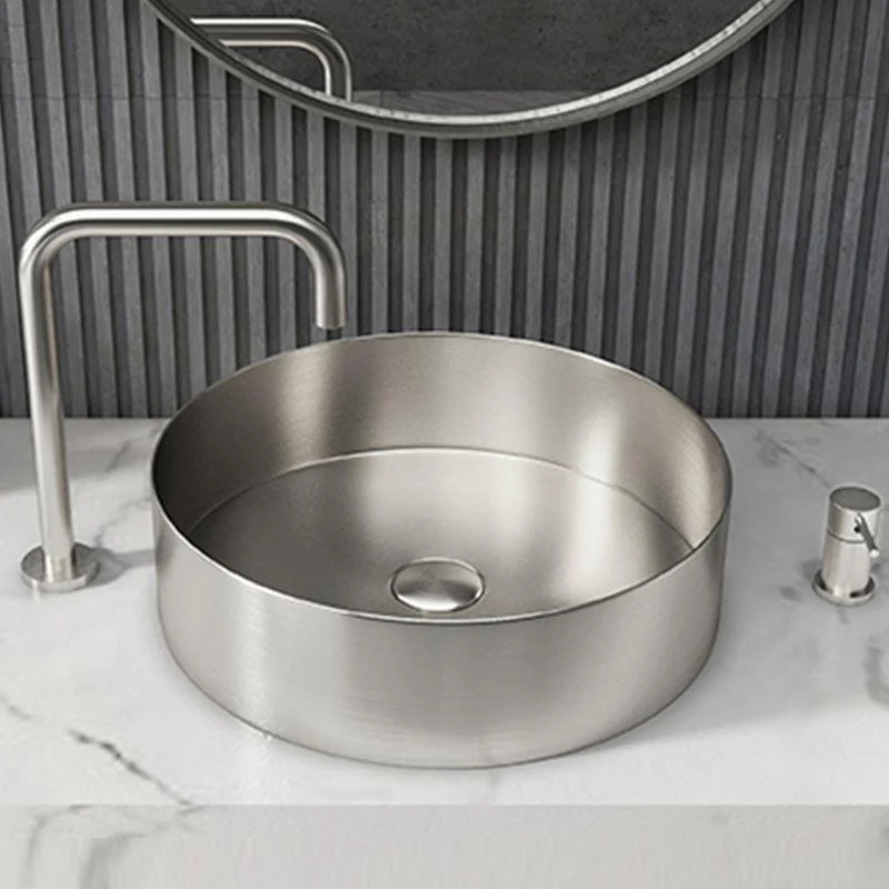 Modern Vessel Bathroom Sink Metal Round with Pop-Up Drain Wash Stand -Bathlova