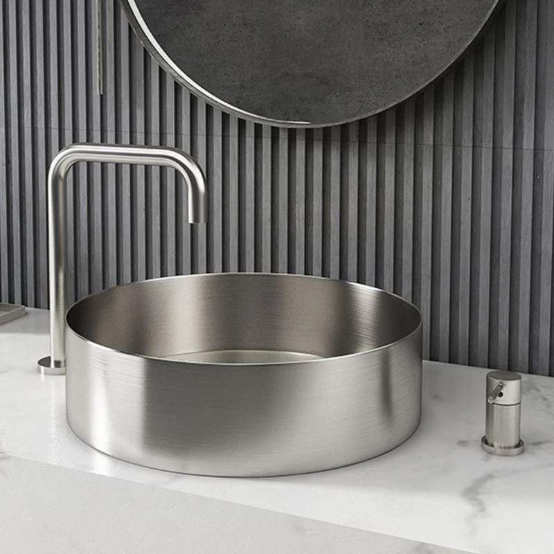 Modern Vessel Bathroom Sink Metal Round with Pop-Up Drain Wash Stand -Bathlova