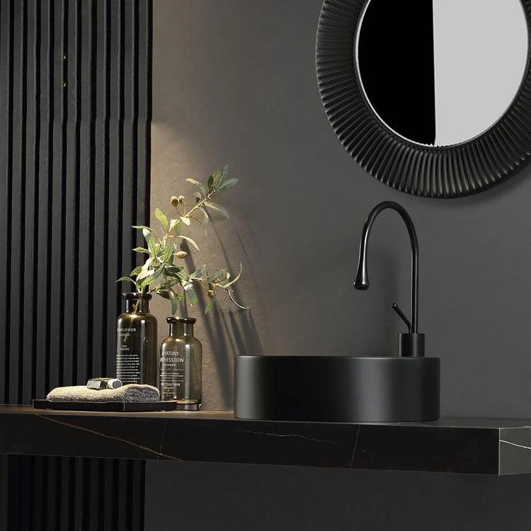 Modern Vessel Bathroom Sink Round Porcelain with Overflow And Drain Assembly Vessel Sink -Bathlova