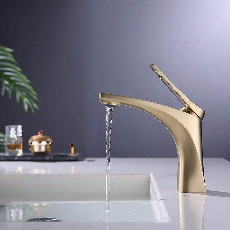 Modern Vessel Tap Brass Lever Handles Low Arc with Water Hose Bathroom Vessel Tap -Bathlova