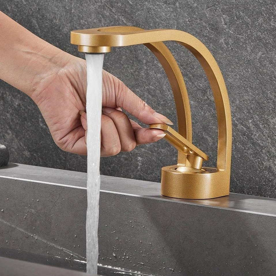 Oliver - Curved Dual-Channel Modern Bathroom Tap -Bathlova