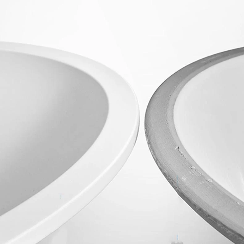 Oval Porcelain Vessel Sink Modern Bathroom Sink with Overflow(Not Including Tap) -Bathlova