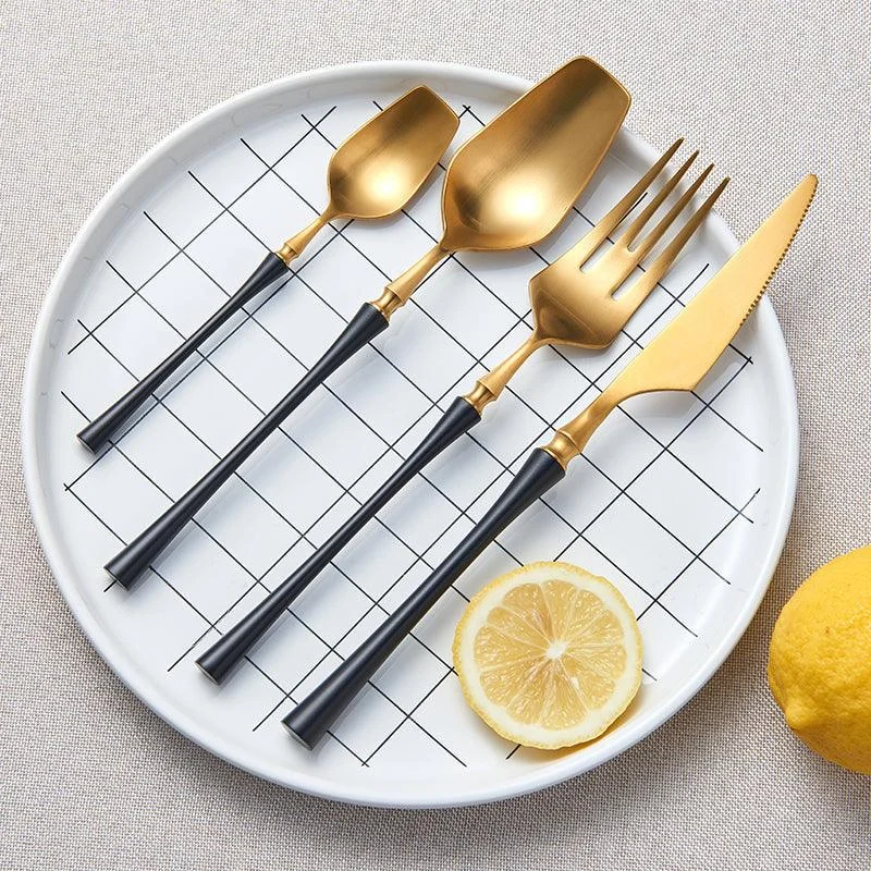 Paxon - Modern Silverware Set -Bathlova