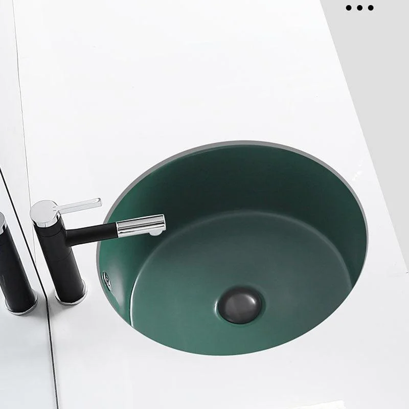 Porcelain Bathroom Sink Round Vessel Lavatory Sink with Pop-Up Drain -Bathlova