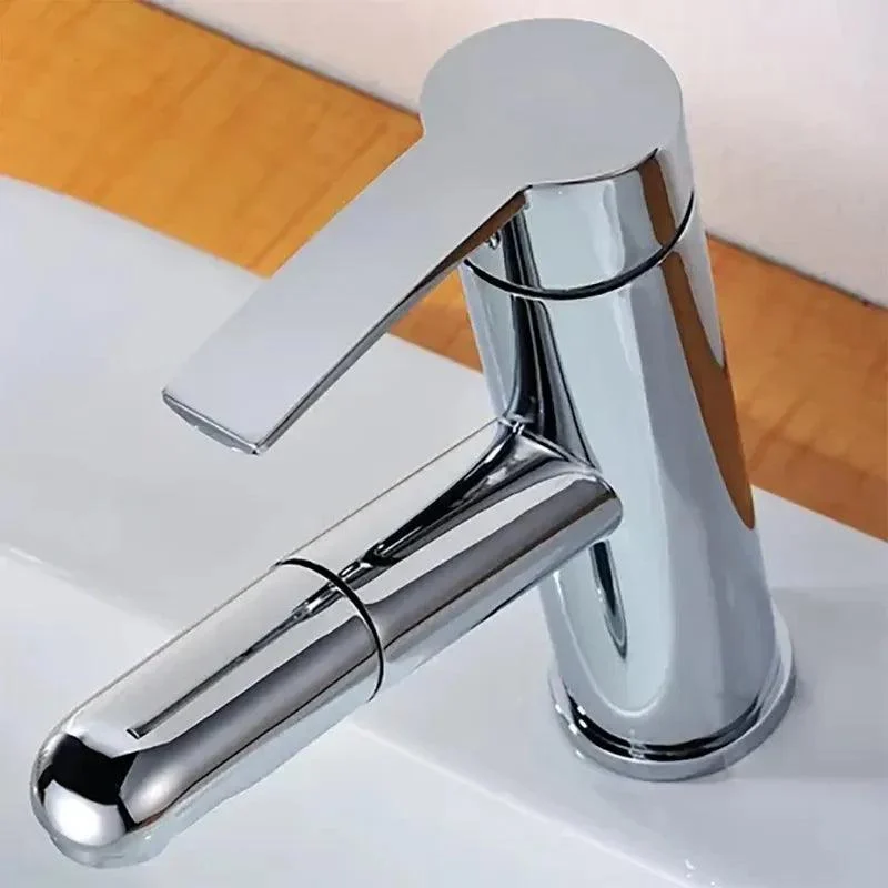 Pull-out Spray Bathroom Tap with Single Handle in Polished Chrome -Bathlova