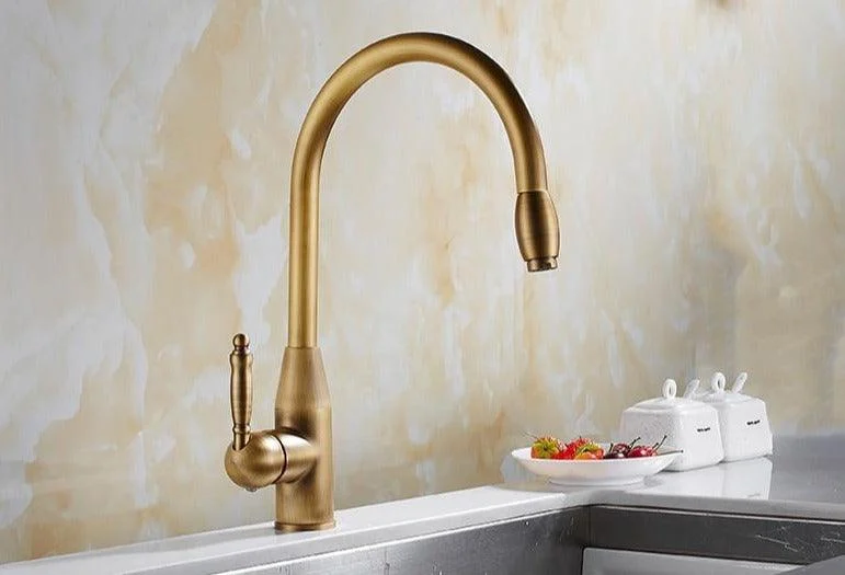 Putnam - Retractable Kitchen Tap -Bathlova