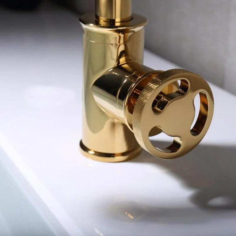 Retro Brass Bathroom Tap -Bathlova