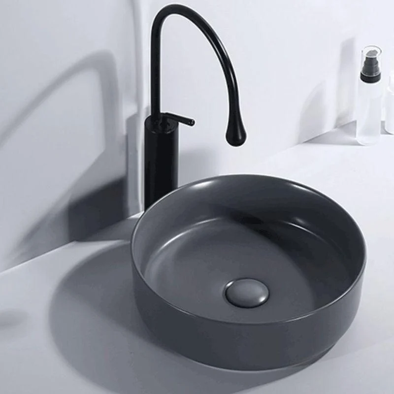 Round Modern Bathroom Sink Porcelain Vessel Bathroom Sink for Home(Tap Not Included) -Bathlova