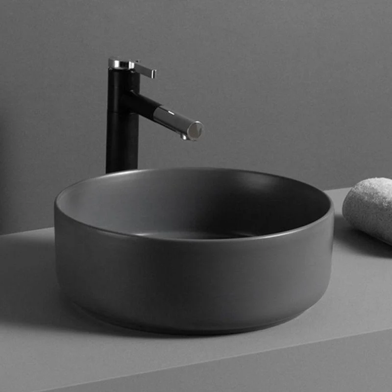 Round Modern Bathroom Sink Porcelain Vessel Bathroom Sink for Home(Tap Not Included) -Bathlova