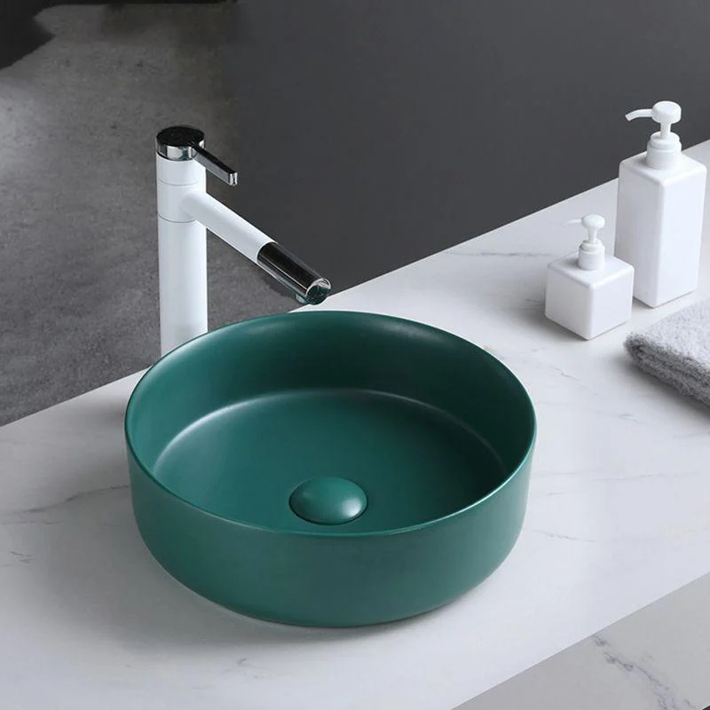 Round Modern Bathroom Sink Porcelain Vessel Bathroom Sink for Home(Tap Not Included) -Bathlova