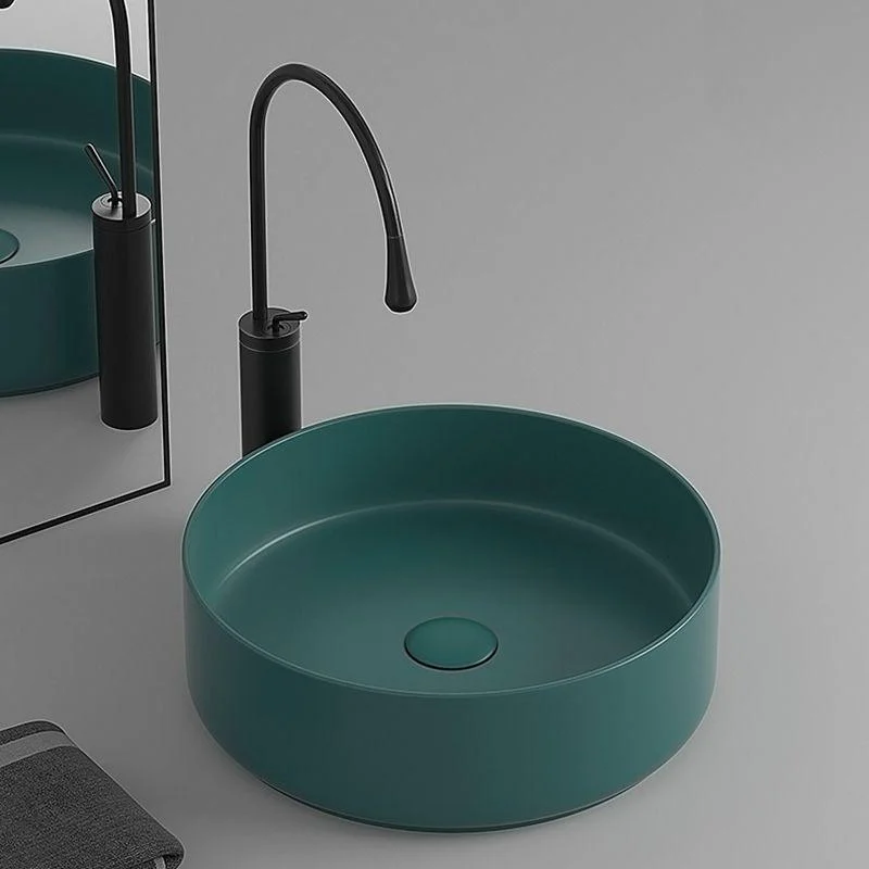 Round Porcelain Bathroom Sink with Shut-Off Valve Vessel Sink -Bathlova