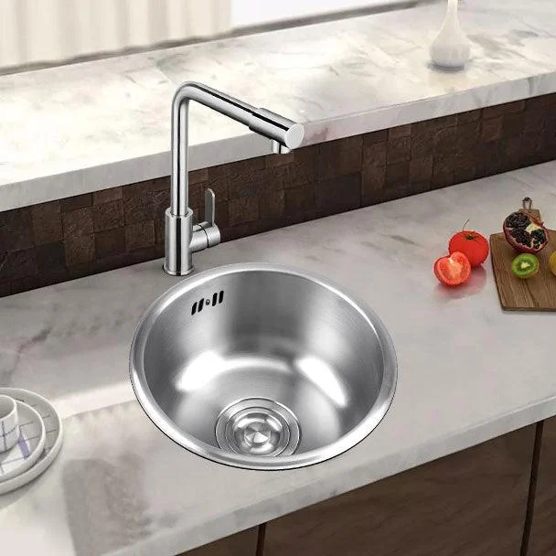 Round Stainless Steel Kitchen Sink with Drain Assembly Drop-In Sink -Bathlova