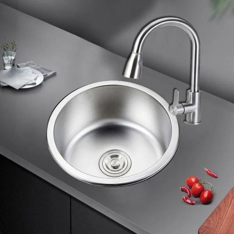 Round Stainless Steel Sink Single Bowl Undermount Sink with Basket Strainer -Bathlova