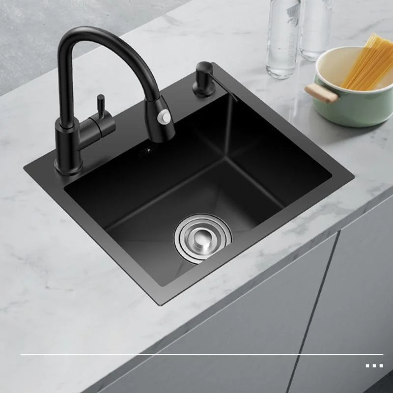 Single Basin Kitchen Sink Stainless Steel Black Kitchen Sink with Drain Assembly -Bathlova