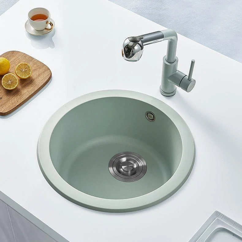 Single Bowl Kitchen Sink Modern Style Round Shape Kitchen Sink with Basket Strainer -Bathlova