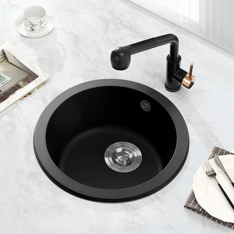 Single Bowl Kitchen Sink Modern Style Round Shape Kitchen Sink with Basket Strainer -Bathlova