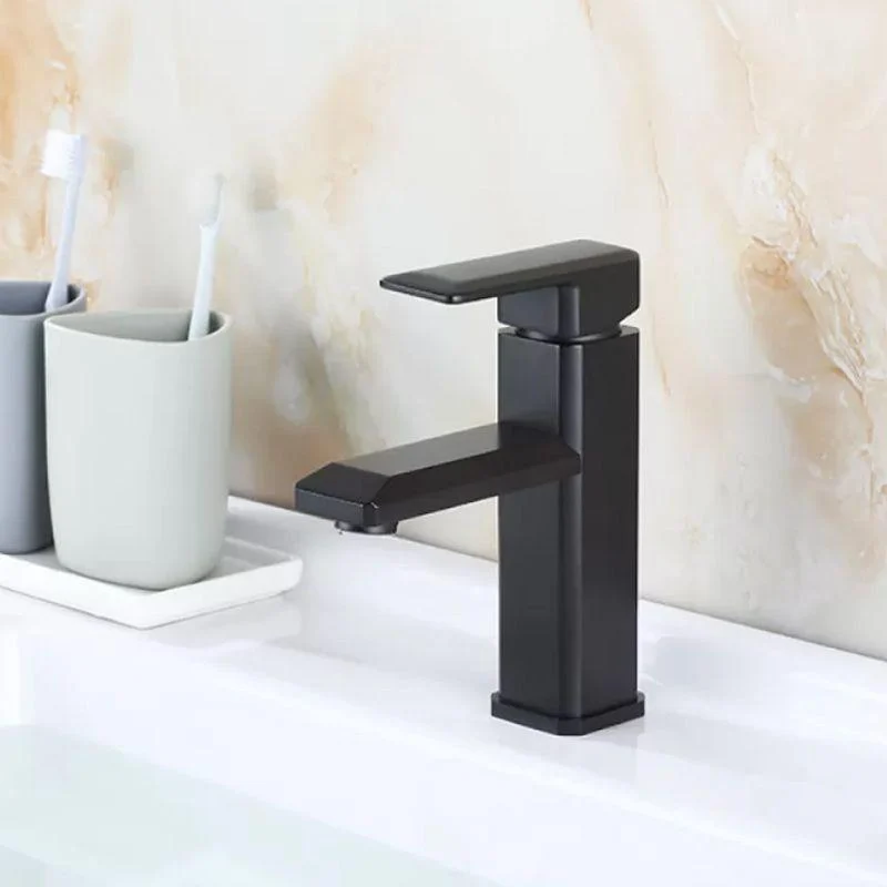 Single Hole Vanity Sink Tap 6.69" H Modern Low-Arc Sink Bathroom Tap -Bathlova