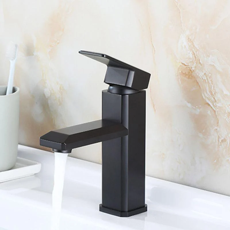 Single Hole Vanity Sink Tap 6.69" H Modern Low-Arc Sink Bathroom Tap -Bathlova