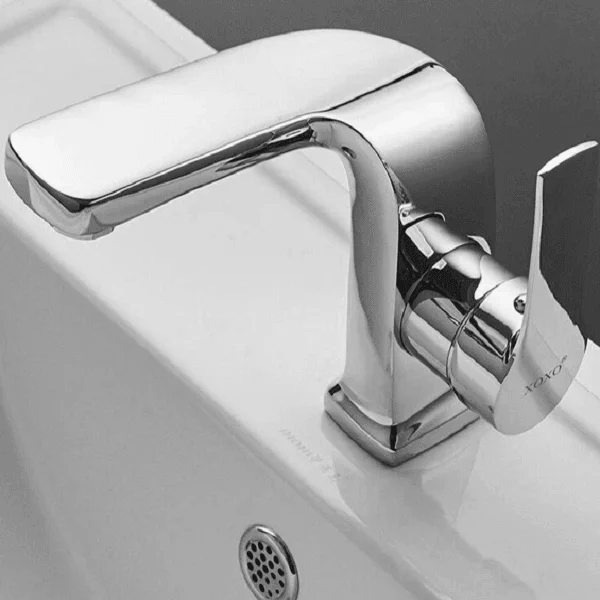 Specter - Curved Lux Bathroom Tap -Bathlova