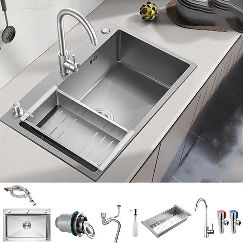 Stainless Steel Kitchen Sink Modern Kitchen Sink with Drain Assembly -Bathlova