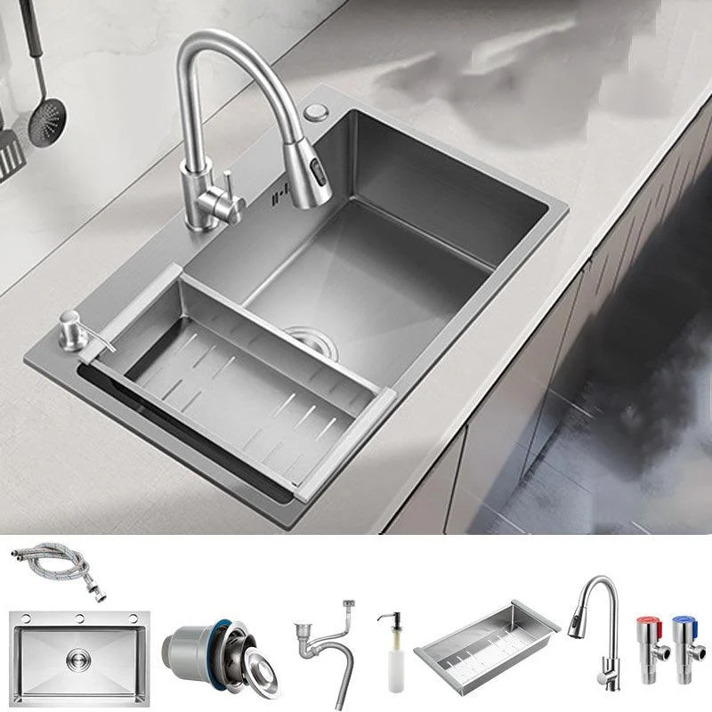 Stainless Steel Kitchen Sink Modern Kitchen Sink with Drain Assembly -Bathlova