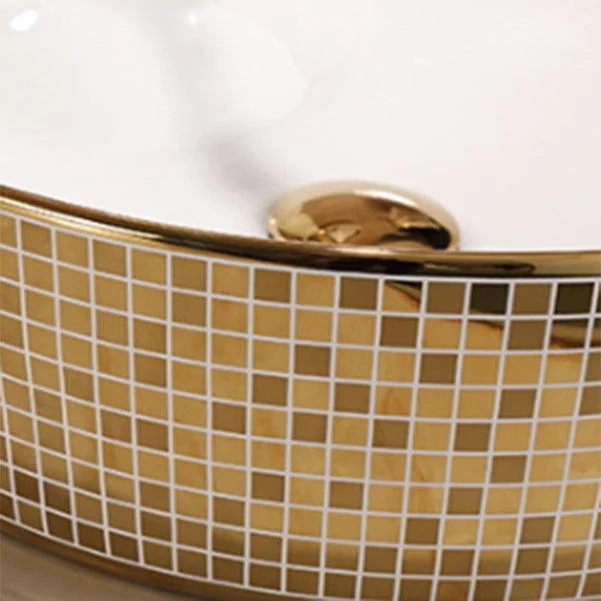 Traditional Bathroom Sink Porcelain Round Vessel Lavatory Sink with Pop-Up Drain -Bathlova