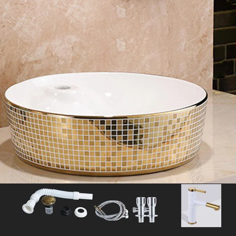 Traditional Bathroom Sink Porcelain Round Vessel Lavatory Sink with Pop-Up Drain -Bathlova