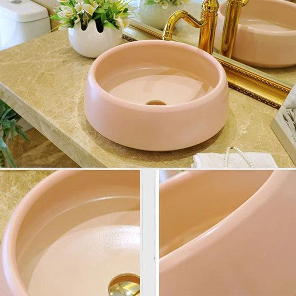 Traditional Bathroom Sink Porcelain Round Vessel Sink with Pop-Up Drain -Bathlova