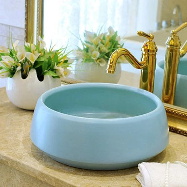 Traditional Bathroom Sink Porcelain Round Vessel Sink with Pop-Up Drain -Bathlova