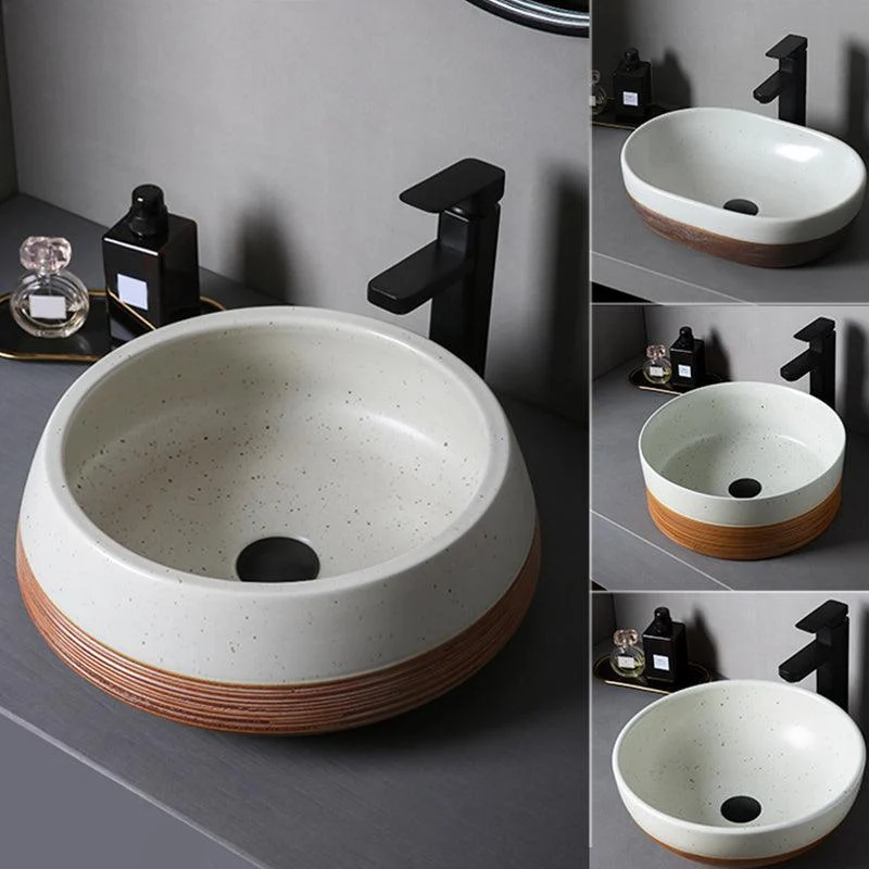 Traditional Bathroom Sink Porcelain Round Vessel with Pop-Up Drain -Bathlova