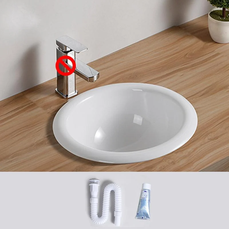 Traditional Drop-in Bathroom Sink Oval Porcelain with Overflow and Tap Basin -Bathlova